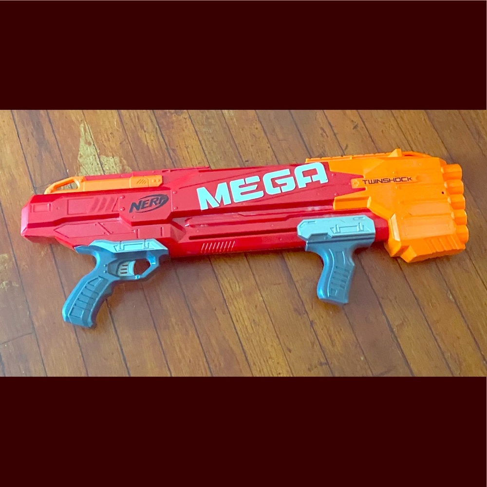 Nerf mega twinshock